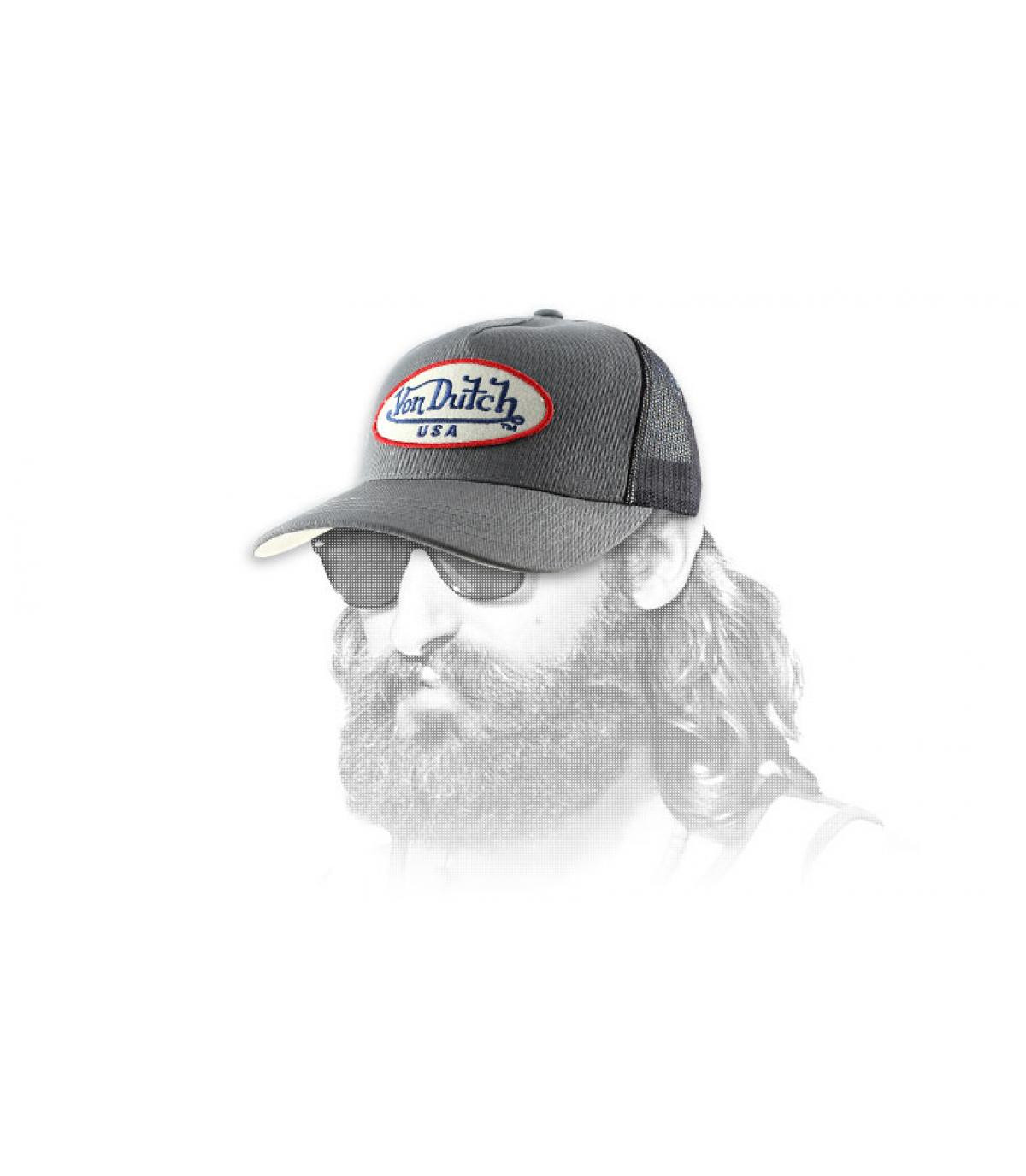 Von Dutch gorra trucker gris. Logd02 greyblack Von Dutch gorra trucker gris. Logd02 greyblack